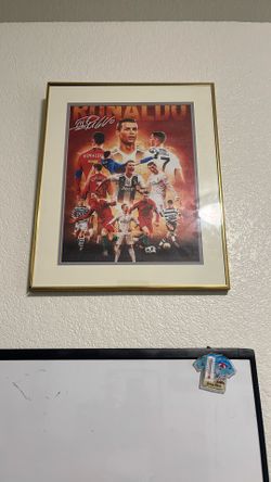 Cristiano RONALDO Poster Framed