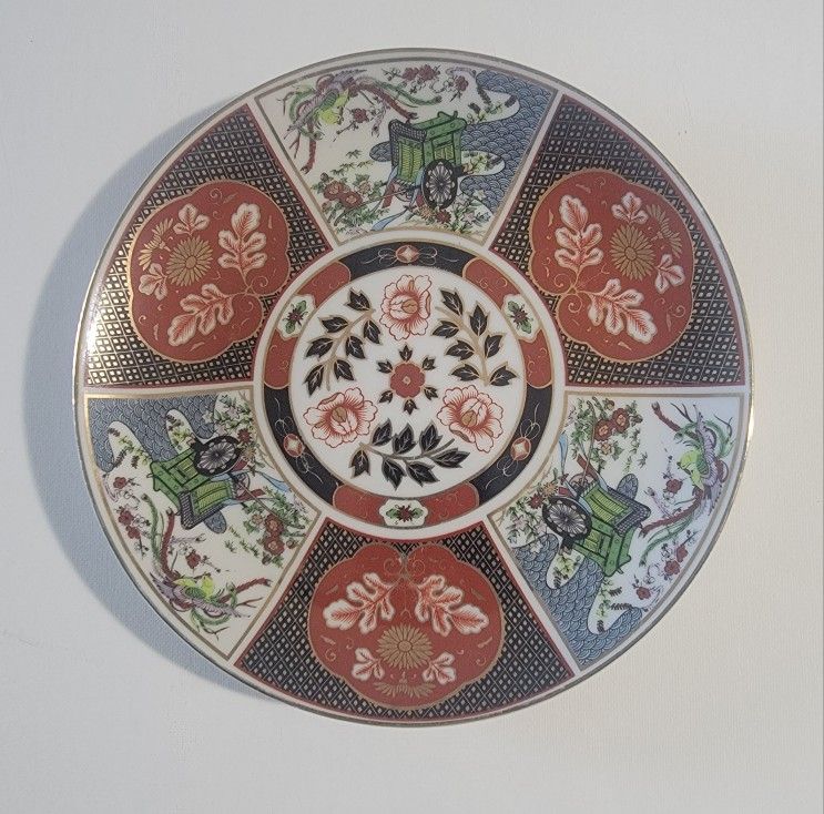 IMARI PORCELAIN PLATE