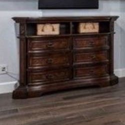 7 Piece Bedroom Set