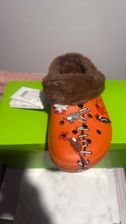 Size 9M/11 women’s South Park crocs