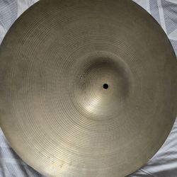 Adevis Zildjian  20 Inch