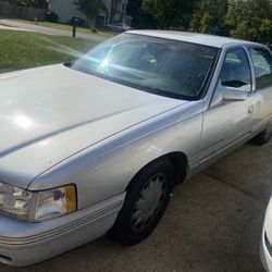 Cadillac Deville 