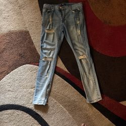 Sz 32 Zipper Flare Jeans