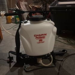 CHAPIN ProSeries All Season Backpack Sprayer 