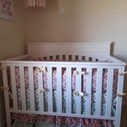 Delta Crib