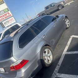 BMW WAGON! 2006 BMW 530xi AWD
