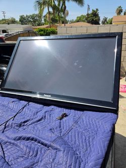 Panasonic 50" Plasma TV – TC-P50X1 – Great Condition