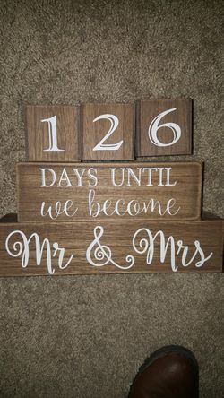 Count down wedding sign