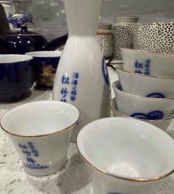Sake set no cracks great condition- SW next to IKEA