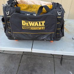 Dewalt 22’ Tool Bag