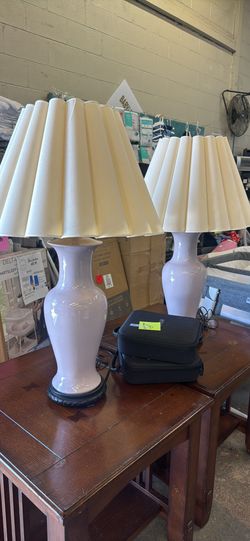 Set If 2 Side Lamps 