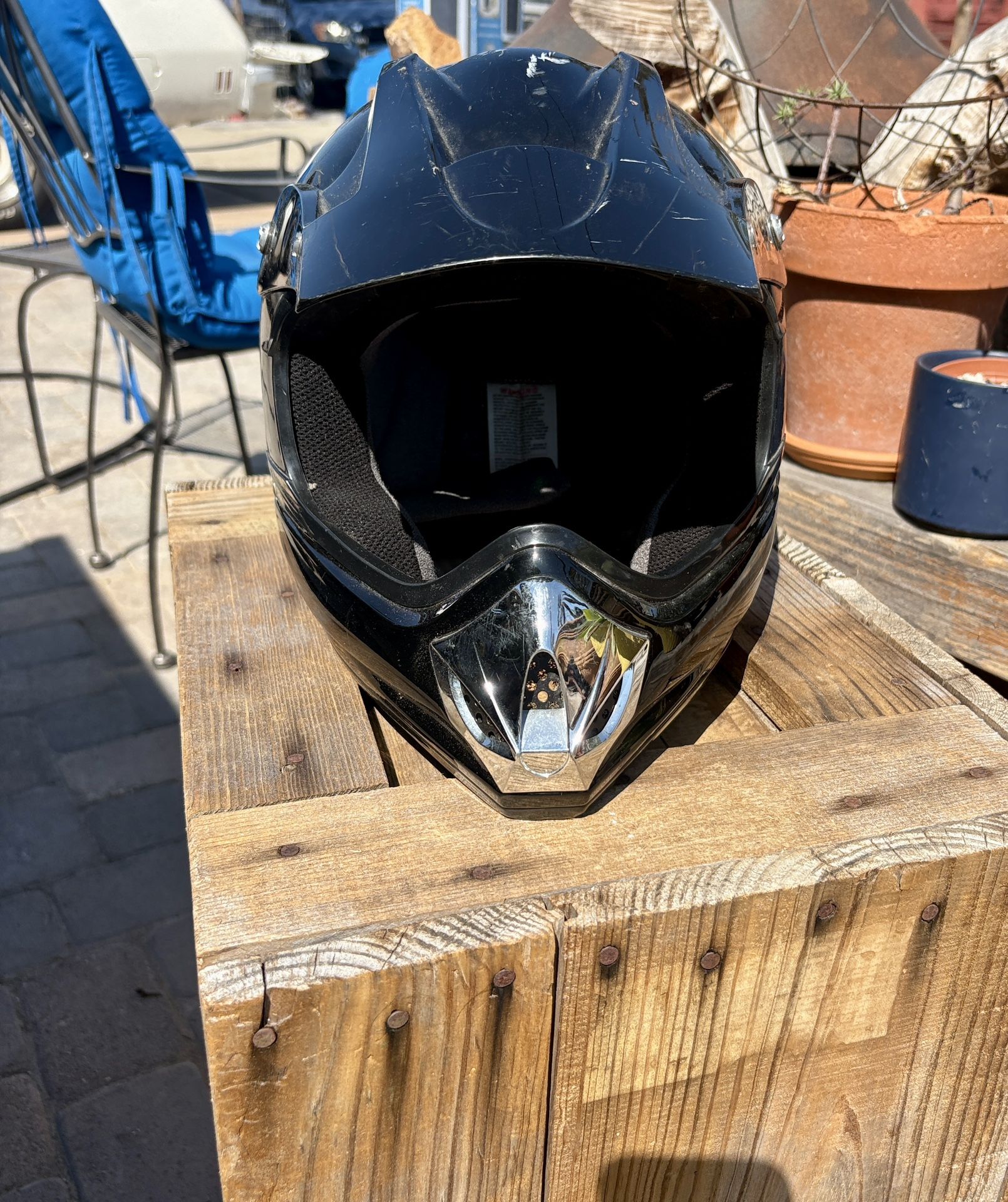 DOT / Snell Approved CL-X4 Motorcycle Helmet – Size Medium