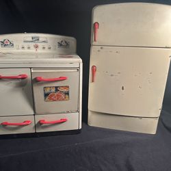 Marx and Wolverine Lithro  metal  stove  & refrigerator