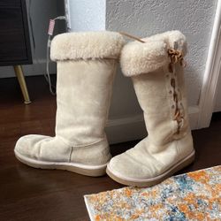 UGGs Winter Suede Boots - Size 8 