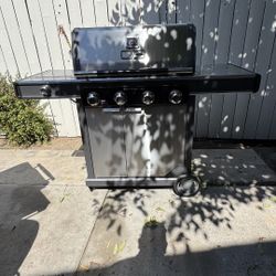 Charbroil Commercial Series Grill and Griddle Combo Stainless Steel 4 Burner