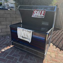VINTAGE SEEBURG JUKEBOX FOR REPAIR