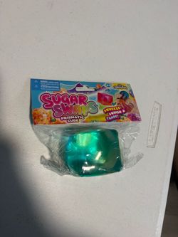 Sugar Swaps Prismatic Cube Squishy Toy