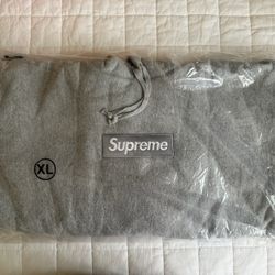 Supreme Box Logo Hooded Sweatshirt FW24