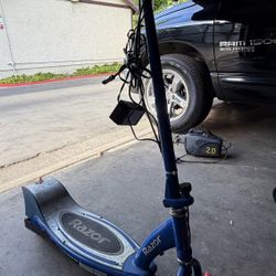 Razor Scooter Electric 
