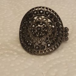 BEADED  METAL  RING 