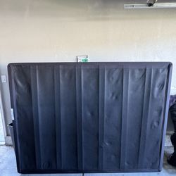 Queen Size Mattress And Box Spring 