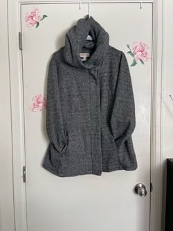 In excellent condition women’s coat size medium