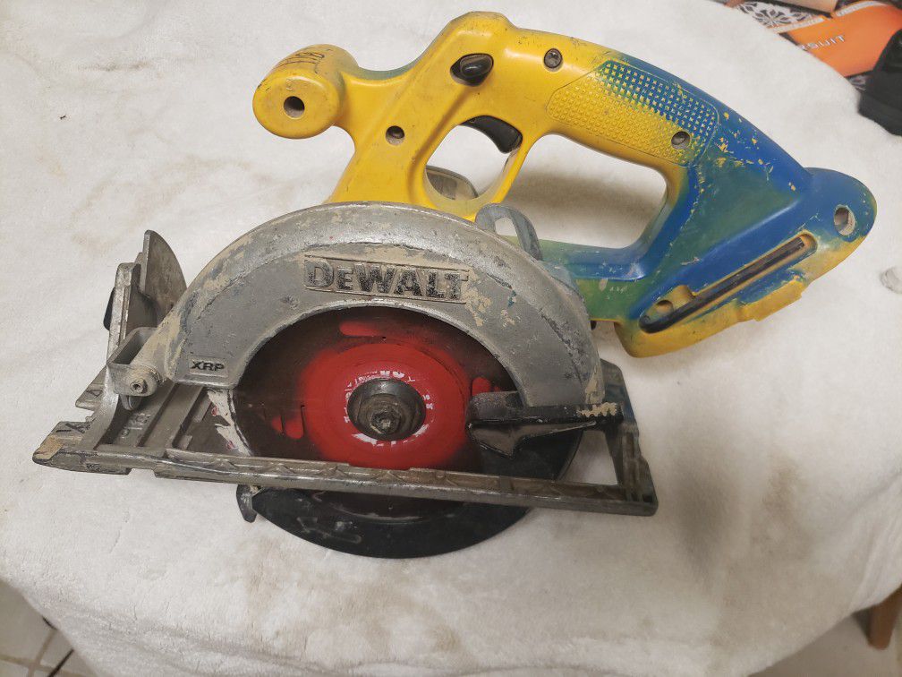 Dewalt XRP 18V 6 1/2 inch circular saw.