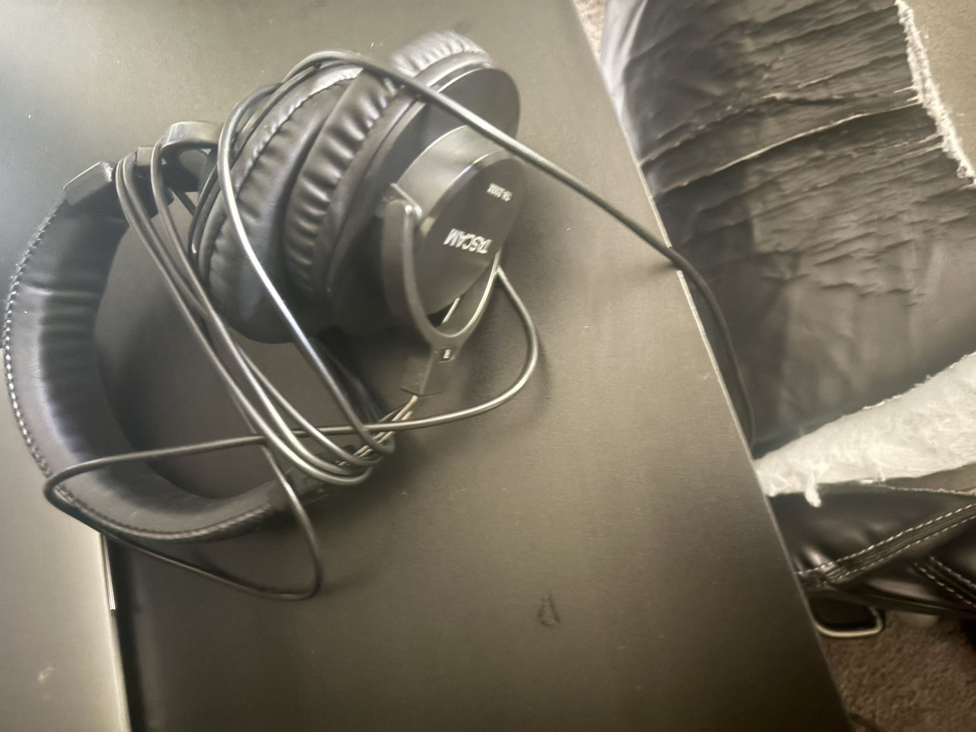 TASCAM 200-X Studio Headphones