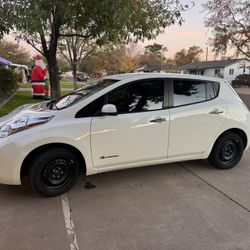 2015 Nissan Leaf S