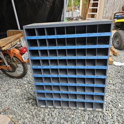 Bolt Cabinet 