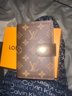 Louis Vuitton Small Ring Agenda Cover