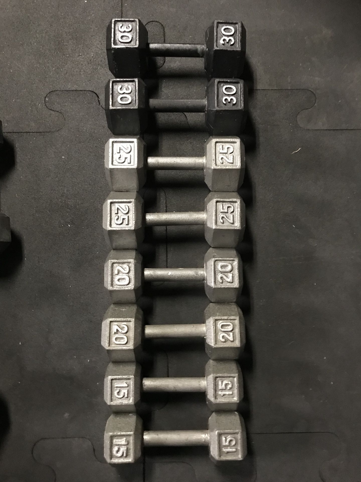 Hex Dumbbells (2x15s 2x20s 2x25s 2x30s) for $130 Firm!!!