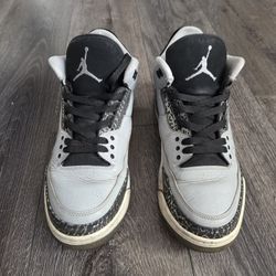 Jordan 3s Black Wolf size 10