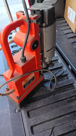 Magnetic drill