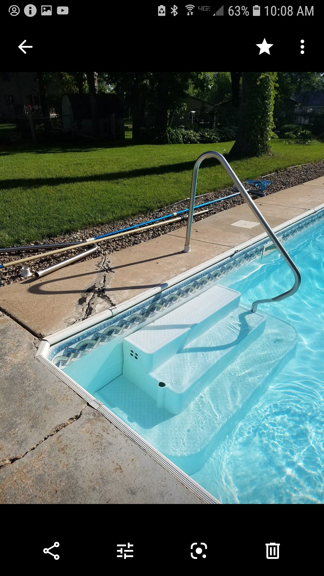 Pool stairs