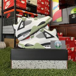 Jordan 4 Seafoam W 