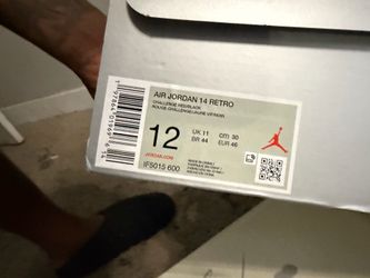 Jordan 4s /14