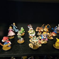 52 Loose Smash Bros Amiibos Lot