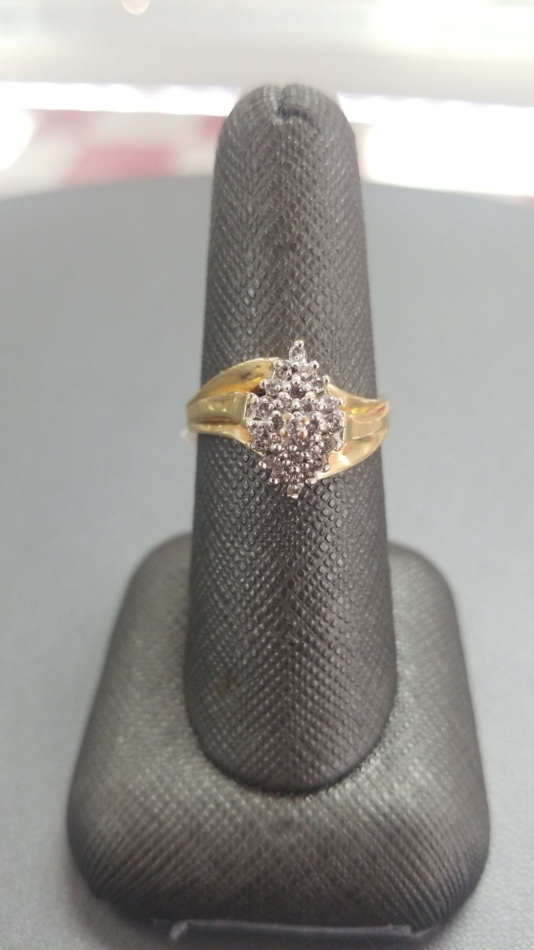 10K Gold Lady's Cluster Ring