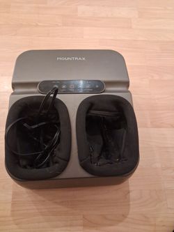 Heated foot massager