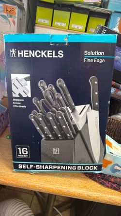 Henckels 16pc self sharpening block