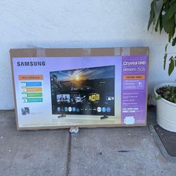 50” Samsung smart 4k led Uhd tv