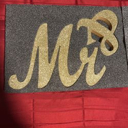 Mr & Mrs Sign 