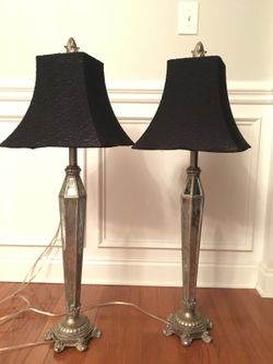2 lamps