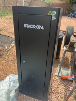 Stack On locking metal cabinet