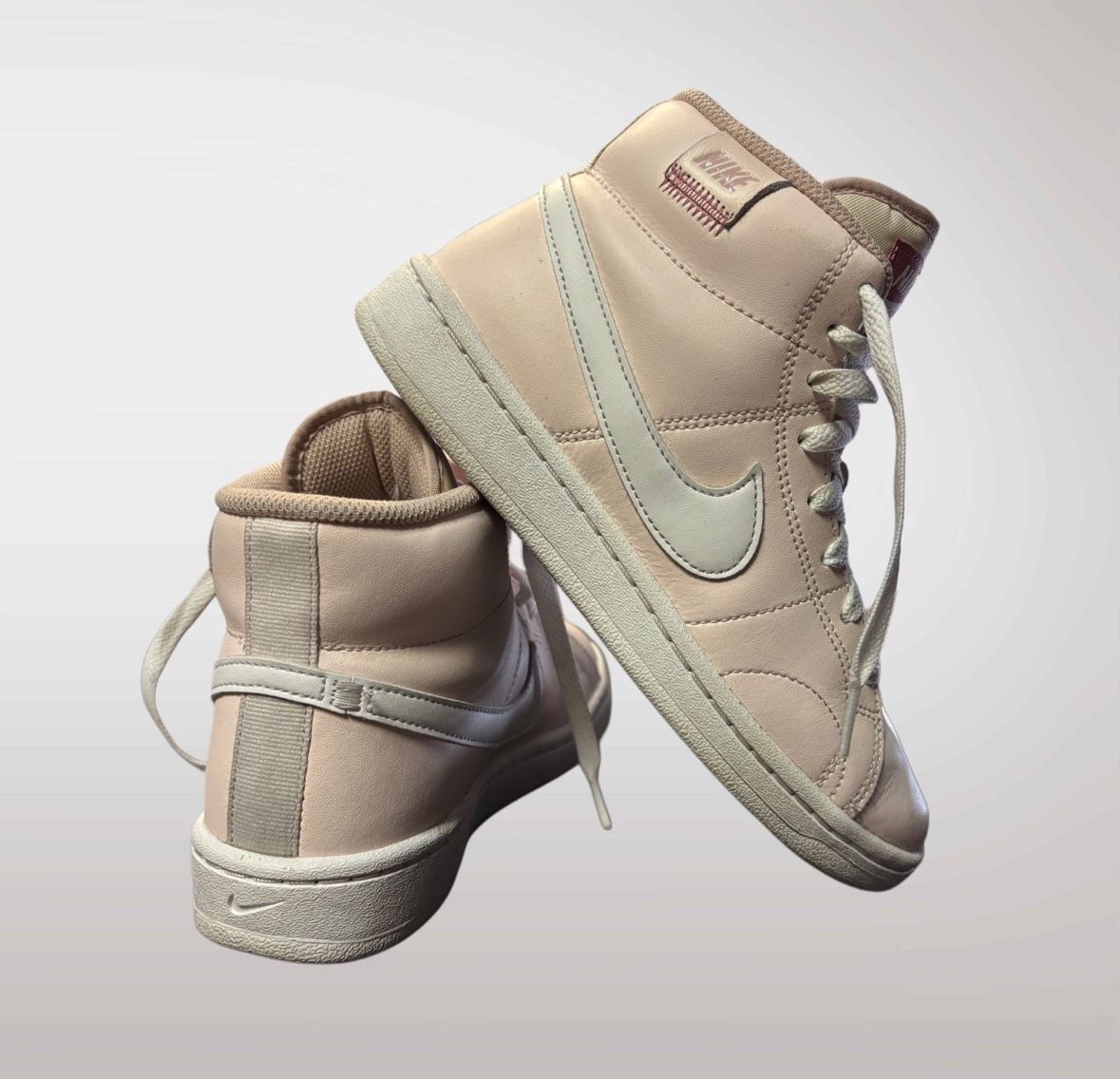 Nike Court Royale Mid Women's