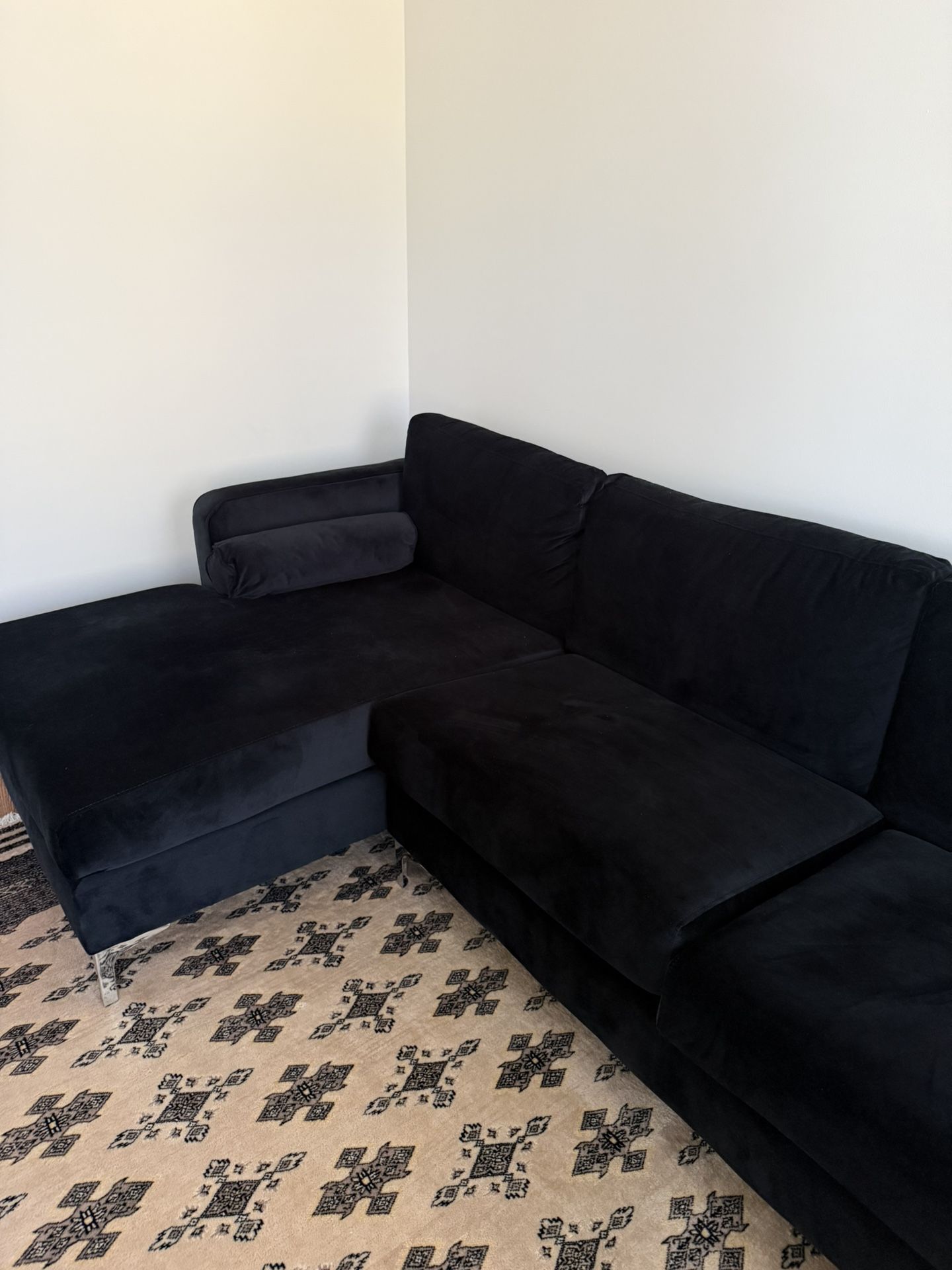 Strato Sectional Sofa