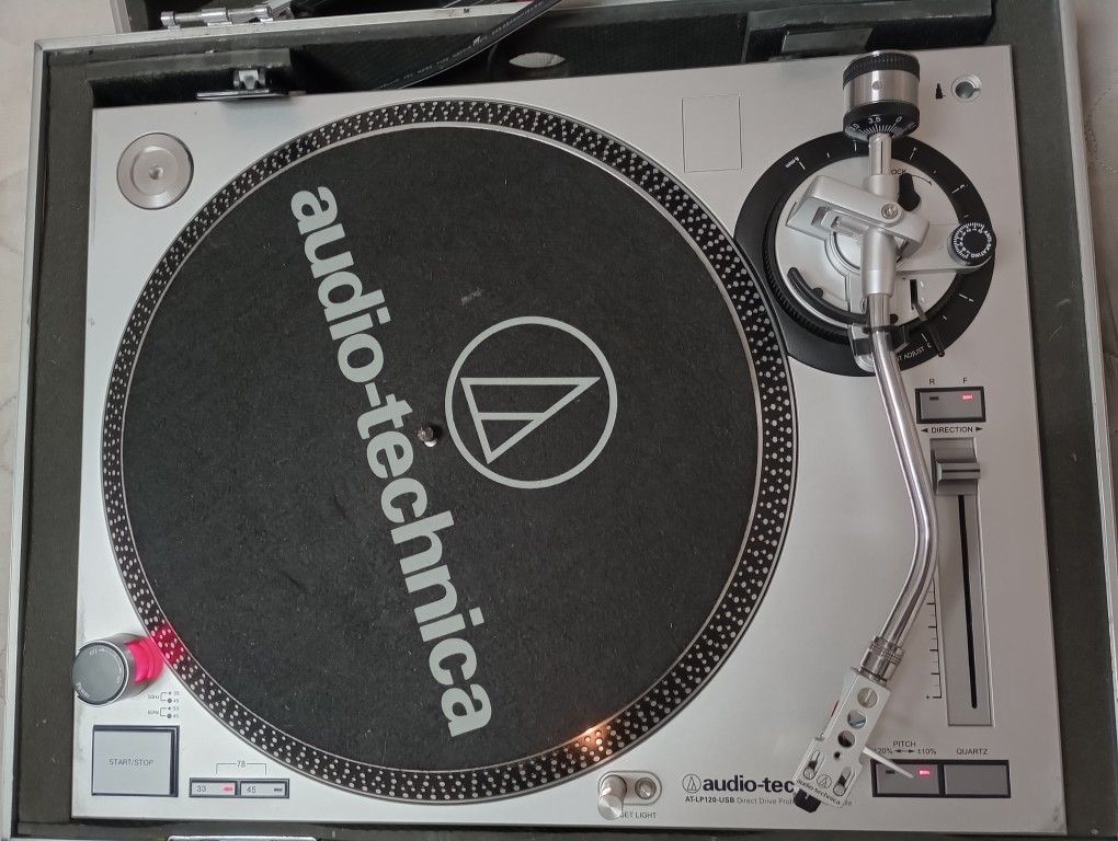 Audio Technica Turntable