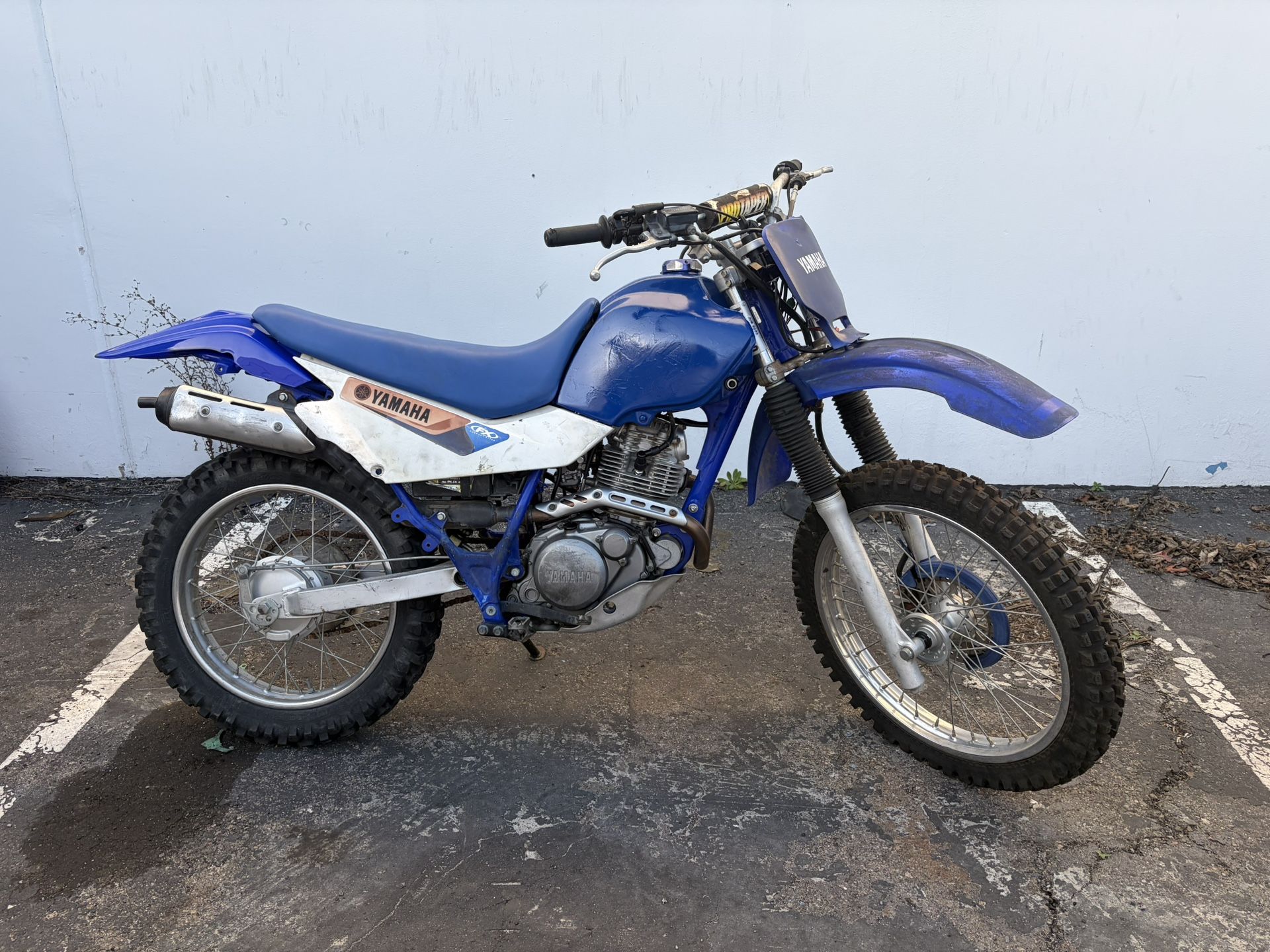 Yamaha Ttr225 good condition new tires Electric Start