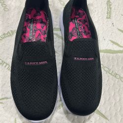 Womens shoes